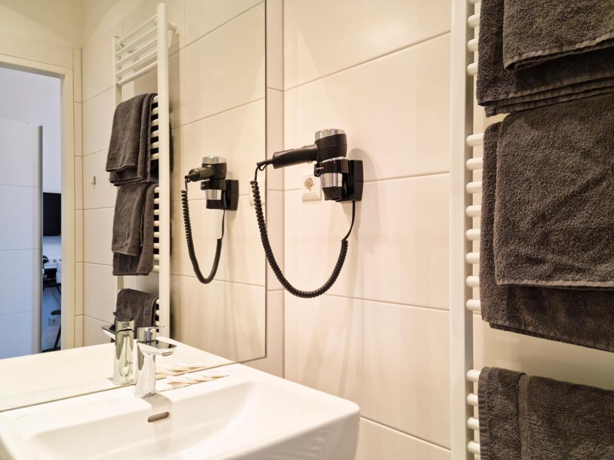 Deluxe Doppelzimmer mit Straßenblick